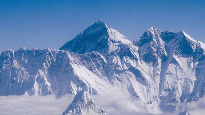 Nepal cifra en 22 muertos y 217 desaparecidos las víctimas en el Everest