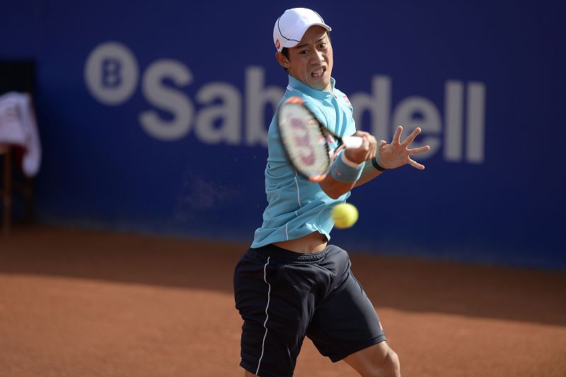 Nishikori retiene la corona en Barcelona