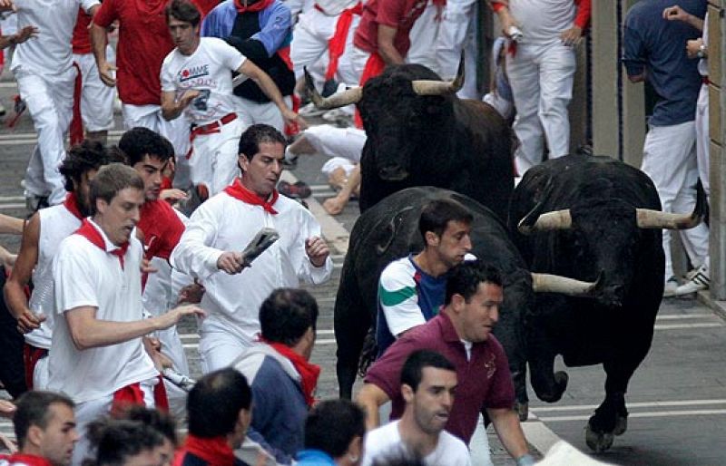 Un mozo corneado en el estreno de los toros de la ganadería de El Ventorrillo