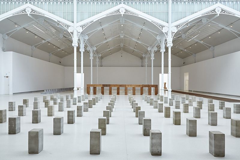 Carl Andre, el lugar es la escultura