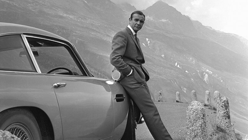 'Diseñando 007': el glamour letal de James Bond
