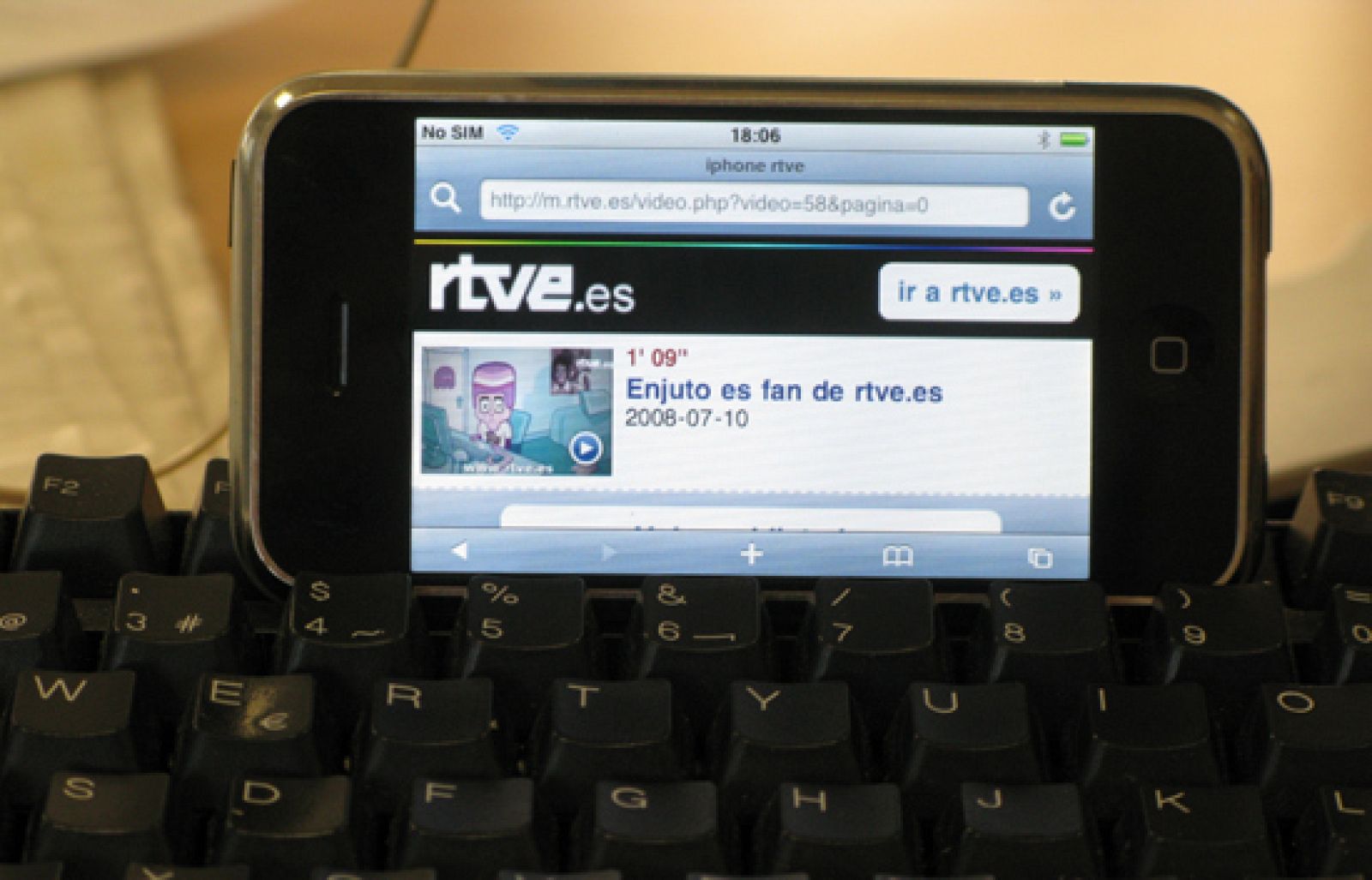 Mañana se pone a la venta el iPhone 3G - Ciencia y tecnología en Rtve.es | Ver