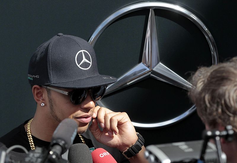 Los Mercedes regresan a Barcelona otra vez embalados