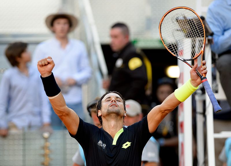 Ferrer tumba a Verdasco para alcanzar los cuartos en Madrid