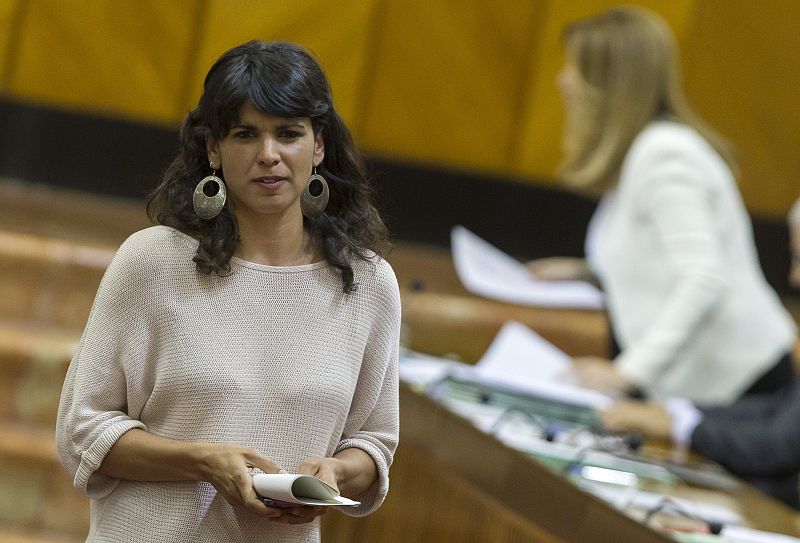 PSOE y Podemos concluyen sin acuerdo otra reunión para la investidura de Díaz