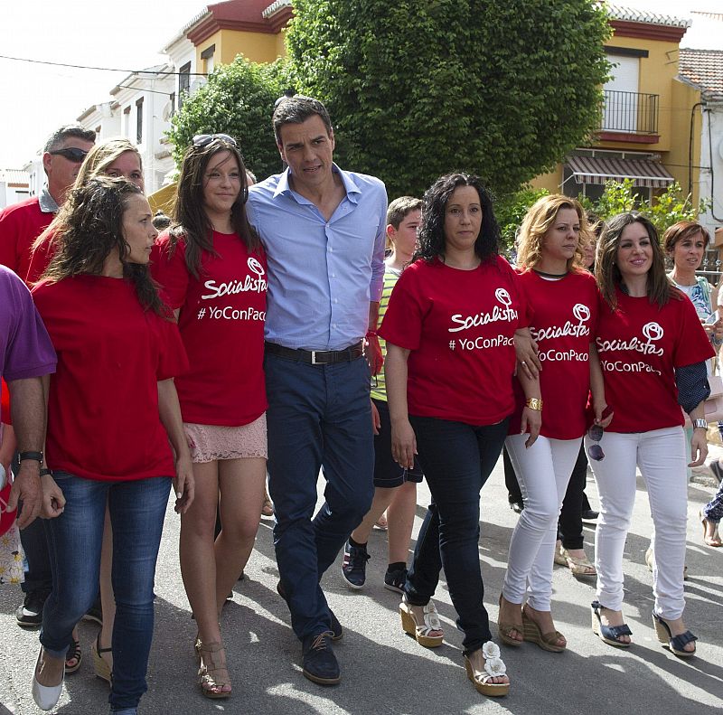 Sánchez acusa a Podemos y Ciudadanos de pedir el voto para "bloquear" gobiernos como el andaluz