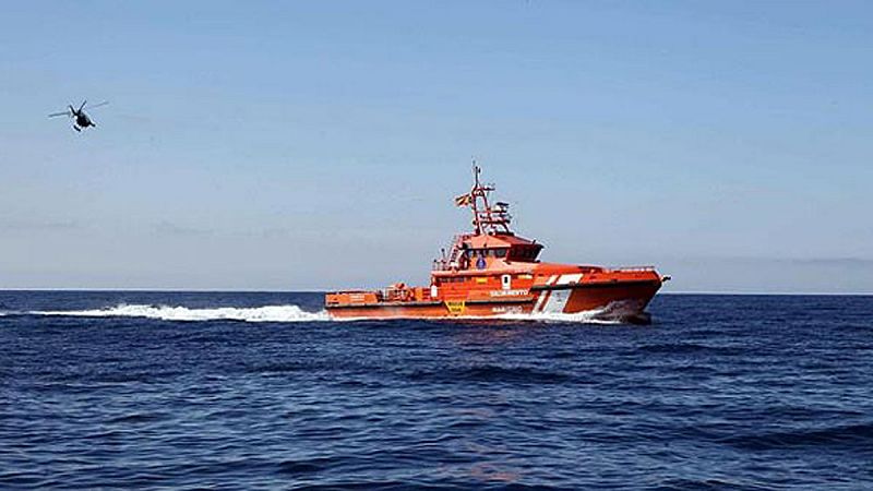 Rescatados más de cien inmigrantes en las últimas horas en el Estrecho y el Mar de Alborán