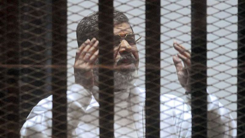 El expresidente Morsi es condenado a muerte por fugarse de prisión en la revolución de 2011