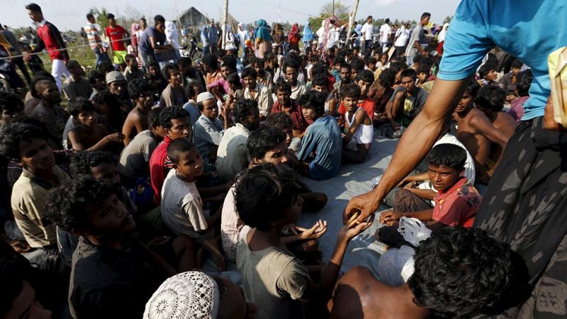 Malasia e Indonesia acuerdan acoger de manera temporal a los refugiados rohinyá
