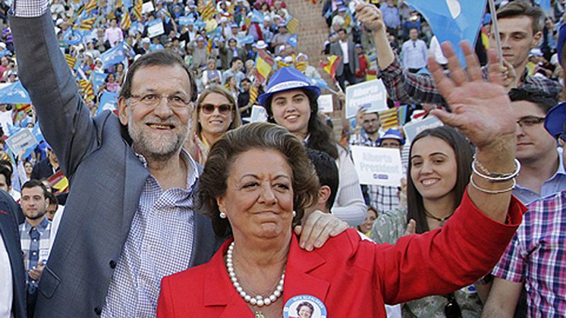 Rajoy respalda a Barberá: "Rita, eres la mejor. Eres la alcaldesa que se merece Valencia"