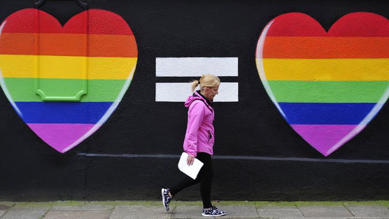 Irlanda vota en referéndum si aprueba el matrimonio homosexual