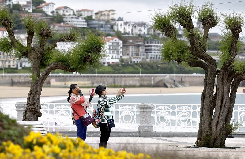 España recibe a 16 millones de turistas extranjeros hasta abril, un 4,4% más que en 2014