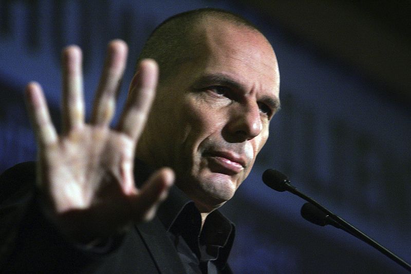 Varufakis quiere un plan de reformas y afirma que la austeridad "es peor que la enfermedad"
