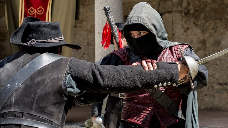 Gonzalo y Margarita pasan la noche juntos, en el nuevo capítulo de 'Águila Roja'