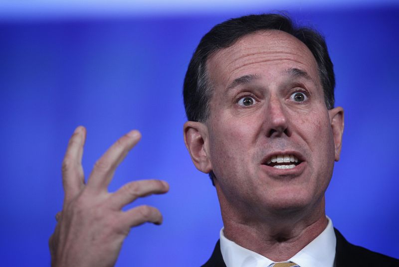 El exsenador republicano Rick Santorum anuncia su candidatura a la Casa Blanca en 2016