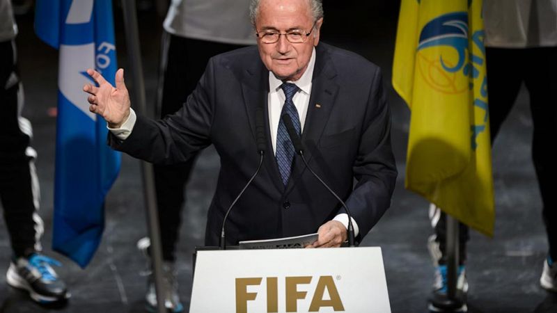 Blatter, sobre la corrupción en la FIFA: "Llegarán más malas noticias"