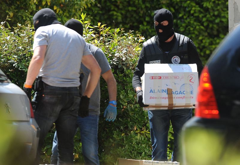 Un tercer detenido en Francia por su presunta vinculación con un zulo de ETA en Biarritz