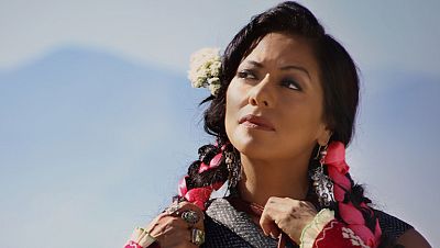 Las mañanas de RNE - Lila Downs canta a la muerte en 'Balas y chocolate' - Escuchar ahora
