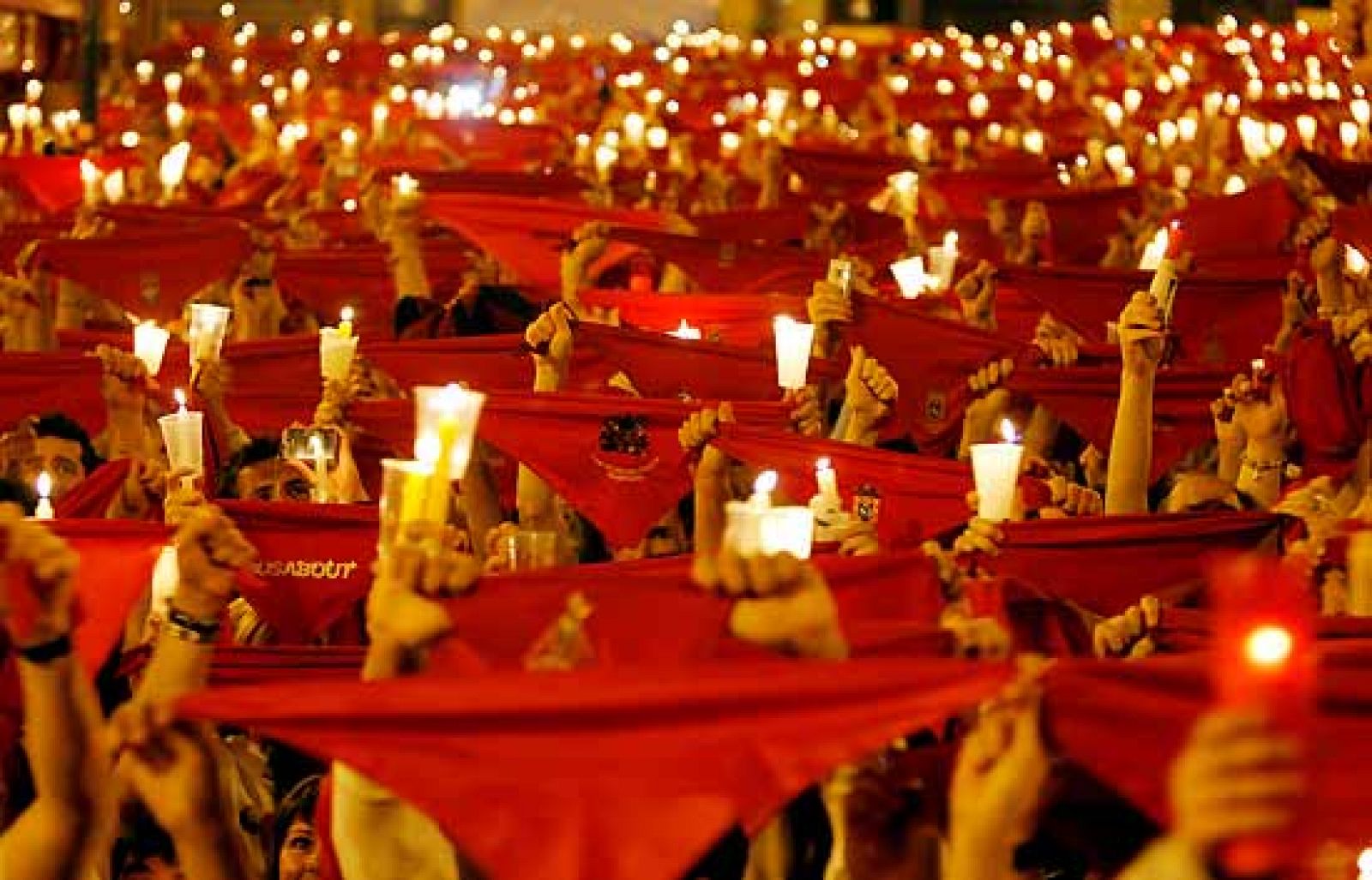 Pamplona se despide de los Sanfermines 2008 | Ver
