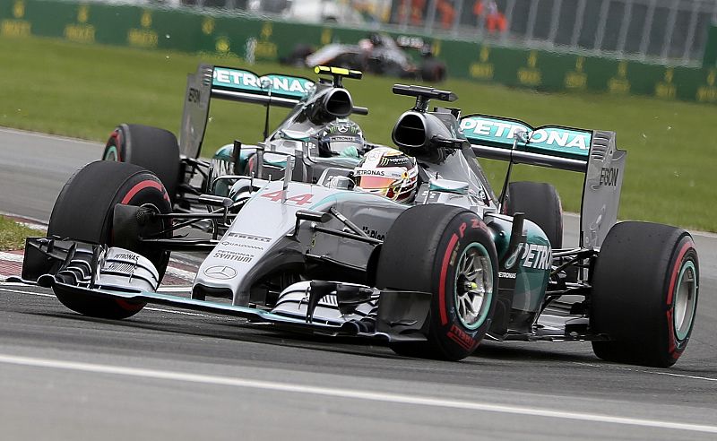 Hamilton sale más líder de Canadá