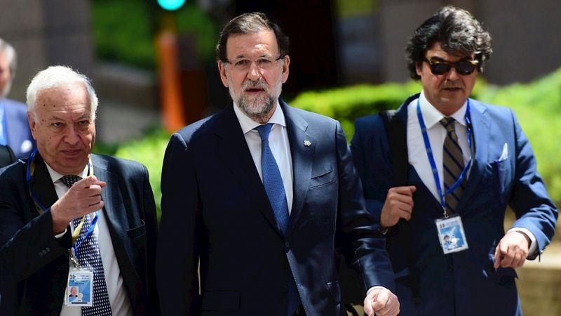 Rajoy afirma que no adelantará las elecciones y que los cambios serán este mes