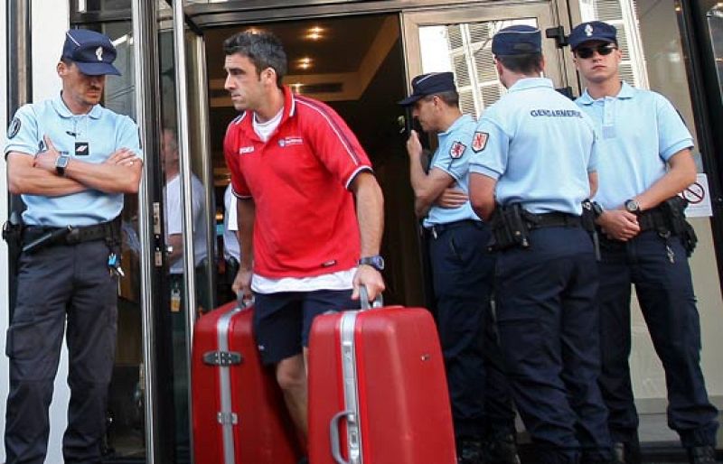 Dueñas pasa la noche en comisaría