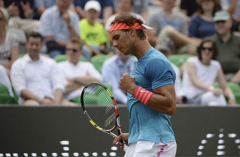 Nadal supera a Tomic y se mete en semifinales de Stuttgart