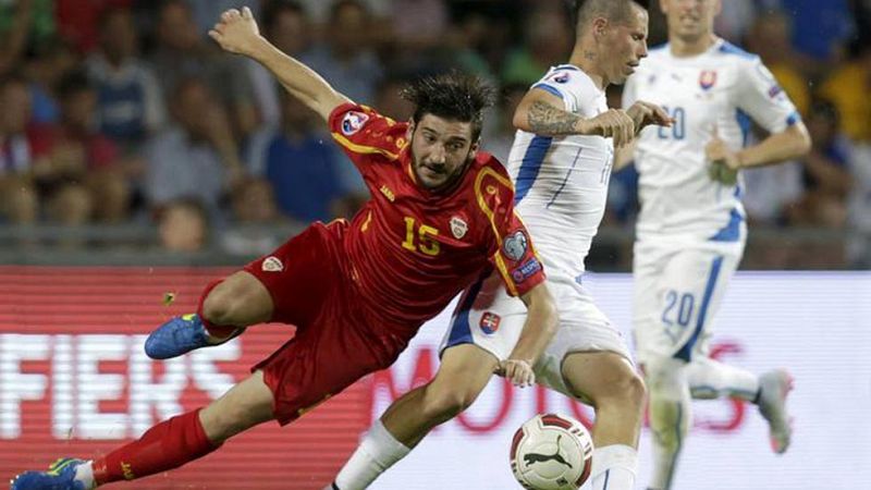 Eslovaquia cumple ante  Macedonia; Inglaterra y Austria aceleran hacia la Eurocopa
