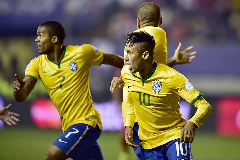 Brasil y Colombia entran en liza con suerte dispar