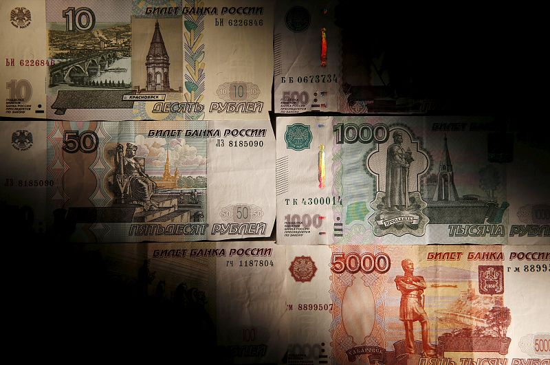 El Banco de Rusia baja los tipos de interés al 11,5% por el riesgo de "considerable ralentización"