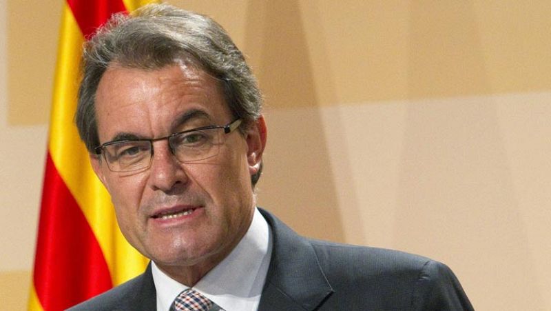 Artur Mas asegura que dará "un paso atrás" si pierde las elecciones del 27S