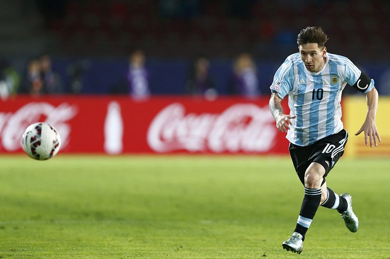 Argentina acude con urgencias al clásico del Río de la Plata contra Uruguay