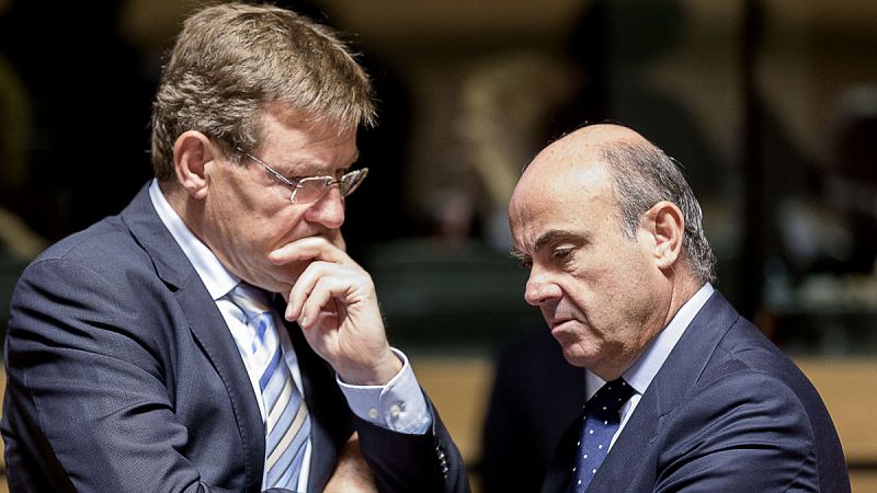 El Ecofin pide a España "medidas estructurales" para bajar el déficit y ligar salarios y productividad