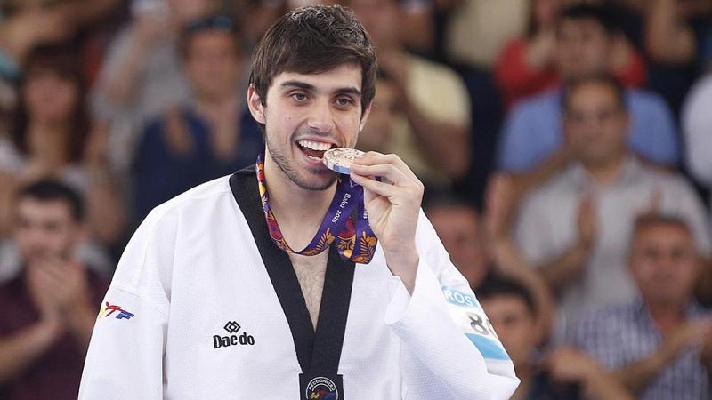 Daniel Ros logra en el bronce +80 kilos de taewkwondo