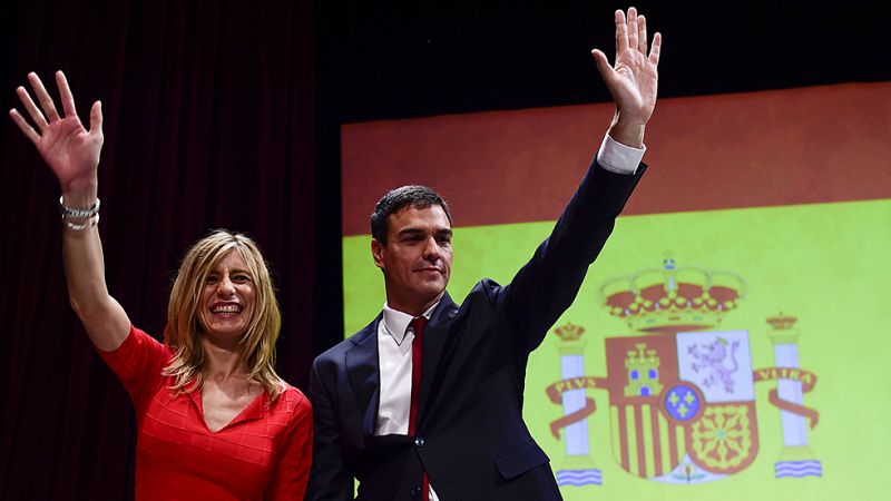 El PSOE ratifica para las generales a Sánchez, que promete "liderar el cambio desde la moderación"
