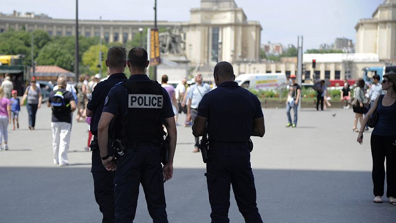 Un muerto y dos heridos en un atentado terrorista contra una fábrica de gas en Lyon