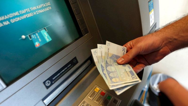 Grecia confirma que no pagará al FMI este martes salvo que logre una solución de último minuto