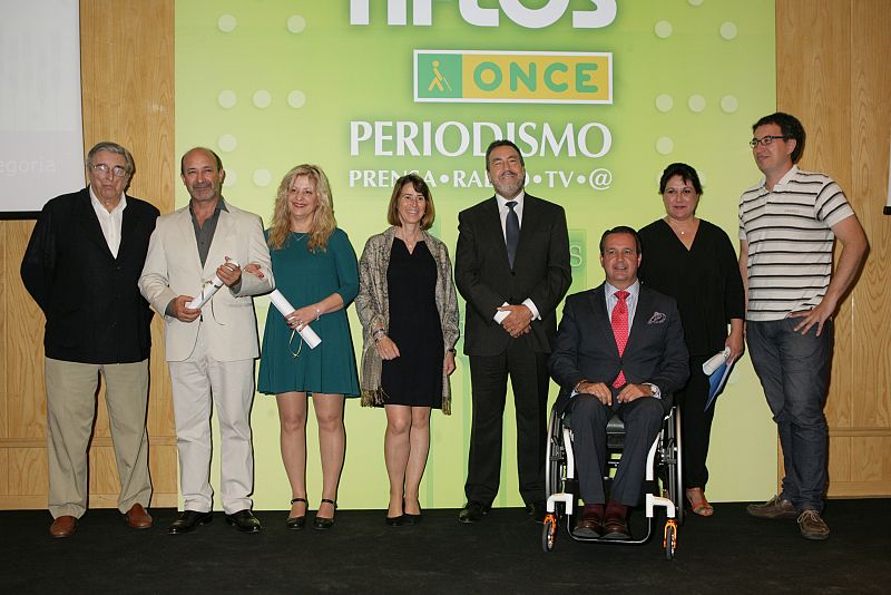 El programa 'Crónicas', de TVE, recoge el Premio Tiflos de Periodismo de la ONCE por el reportaje 'La vida en Down'
