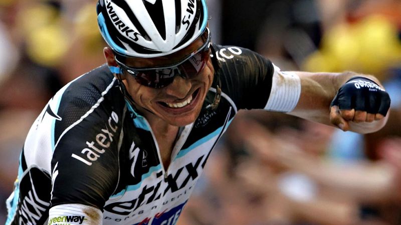 Tony Martin se impone en una jornada de pav�s en la que no se ha roto el Tour
