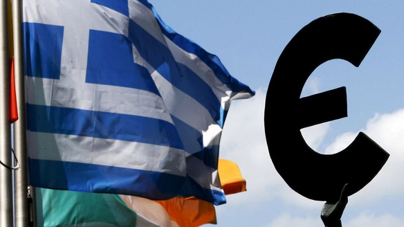 Grecia pide un tercer rescate por tres años y promete reformas "inmediatas" en pensiones e impuestos