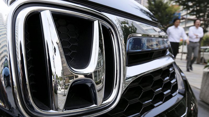 Honda llama a revisión otros 4,5 millones de automóviles por fallos en los airbags