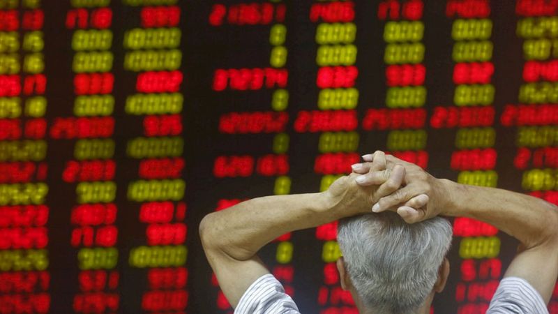 El regulador bursátil chino prohíbe vender sus títulos a accionistas con más del 5% de una empresa