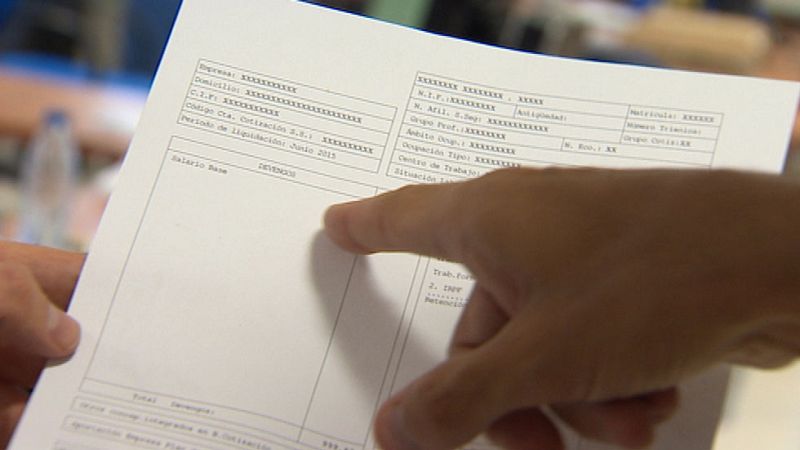 El Gobierno aprueba que el tipo mínimo del IRPF en 2015 sea del 19,5% y el máximo, del 46%