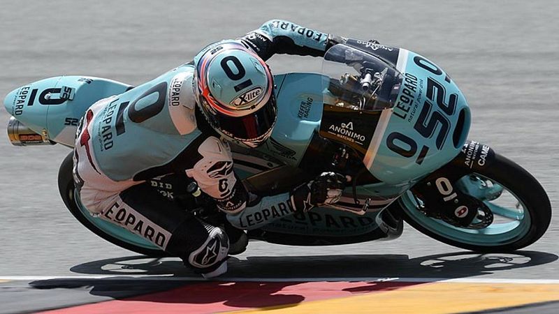 Danny Kent vuela y se impone sin problemas en Sachsenring