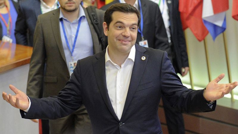 Grecia acepta reformas más profundas y una mayor vigilancia a cambio del tercer rescate
