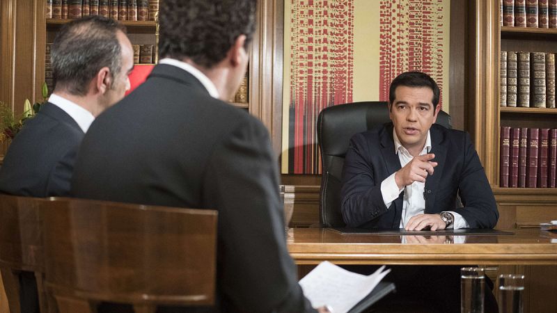 Tsipras asegura que los bancos griegos podrán reabrir cuando se haya ratificado el acuerdo