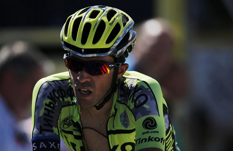 Contador: "Los Pirineos van a ser duros, tengo que pensar en los Alpes"