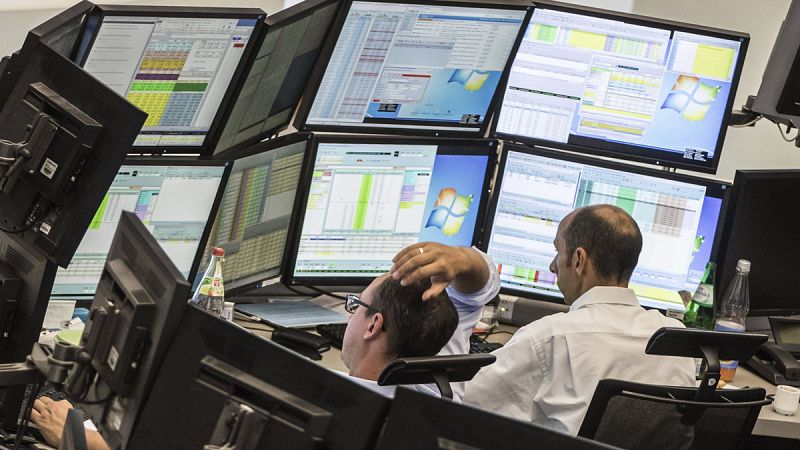 El IBEX 35 recupera los 11.500 puntos mientras que el bono español a 10 años cae por debajo del 2%