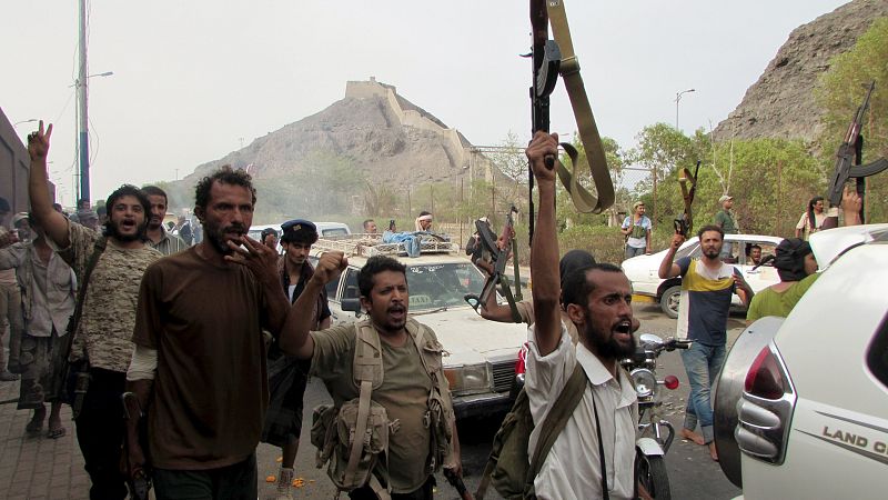 El Gobierno yemení en el exilio anuncia la toma de la ciudad de Adén