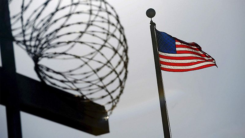 El juez propone archivar la causa por las torturas de cuatro presos de Guantánamo